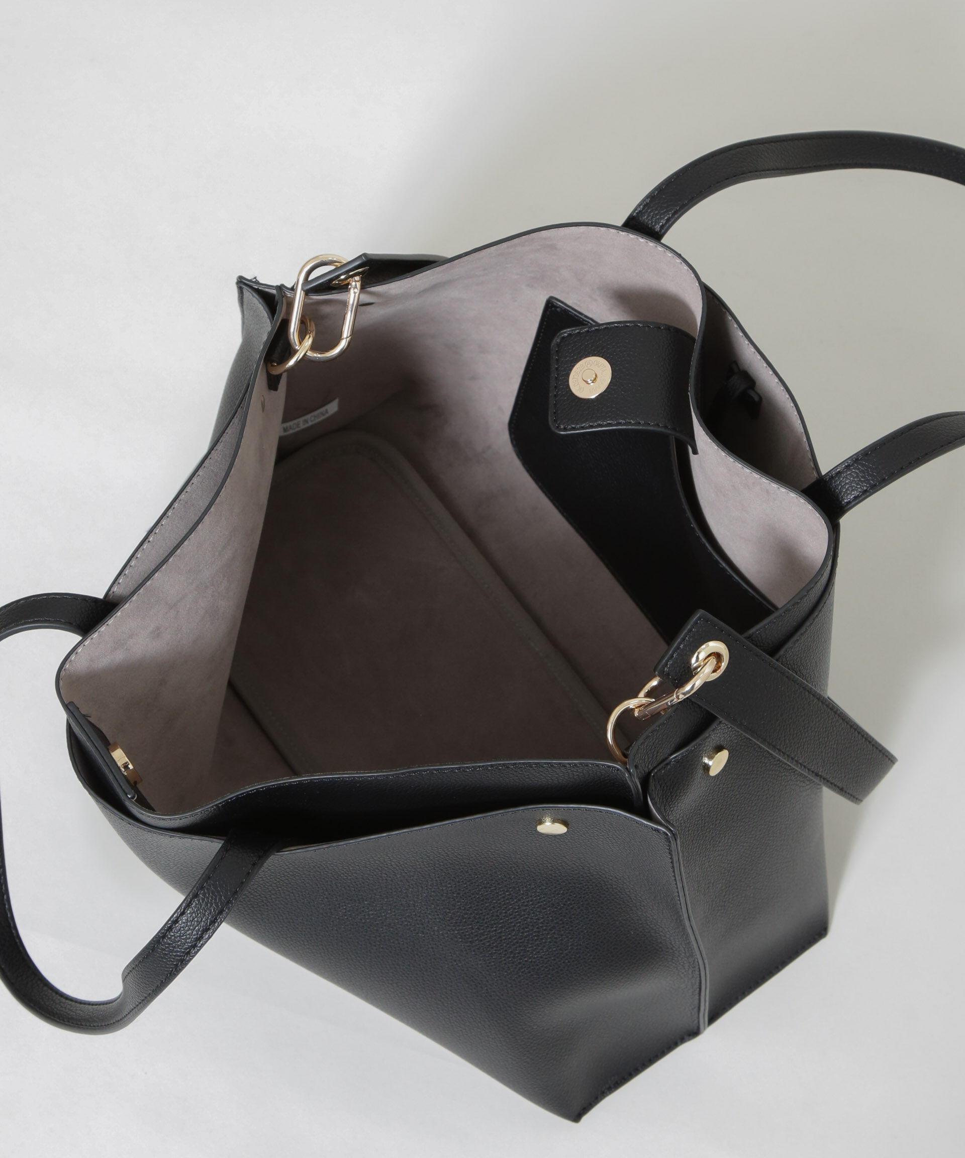 nano･universe「レイヤードパーテーションバッグ」|ショルダー・メッセンジャー|