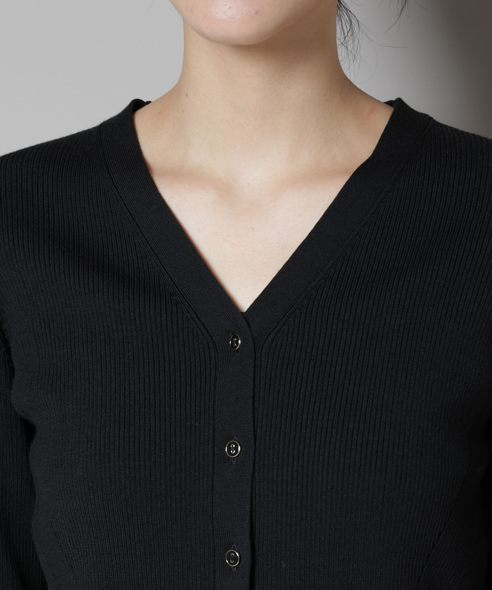 nano･universe「CICA&UVカット加工Vネックリブカーディガン」|ニット・セーター|