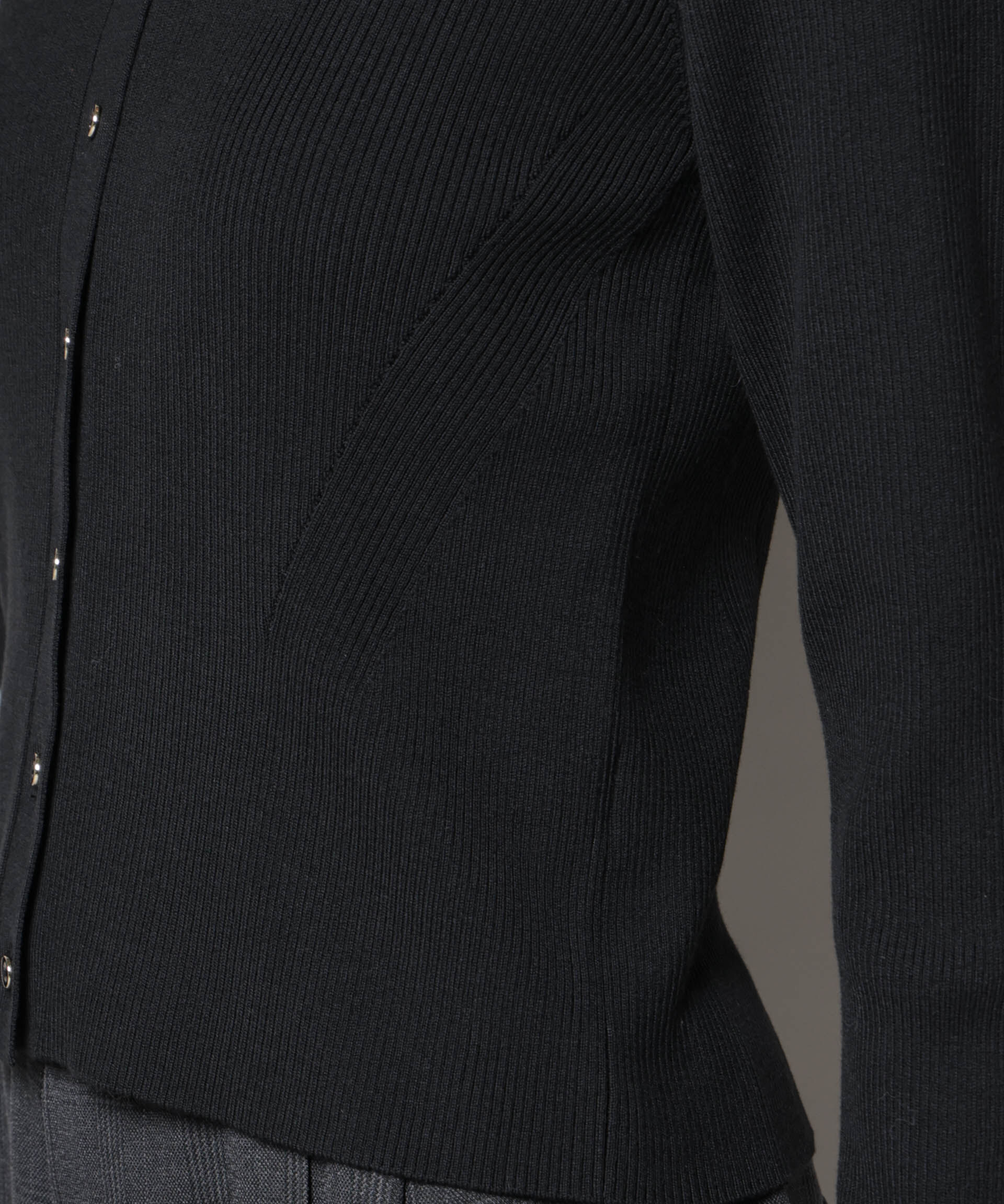 nano･universe「CICA&UVカット加工Vネックリブカーディガン」|ニット・セーター|