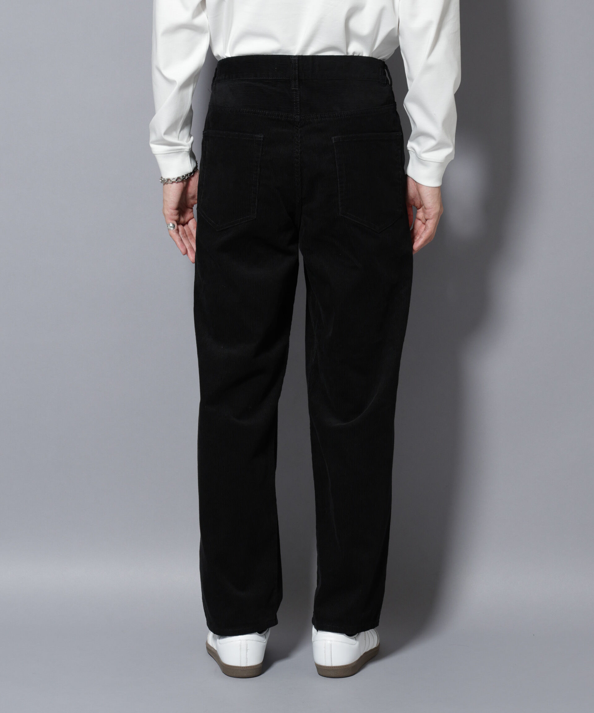 nano･universe「コーデュロイイージーバギーパンツ」|チノ|