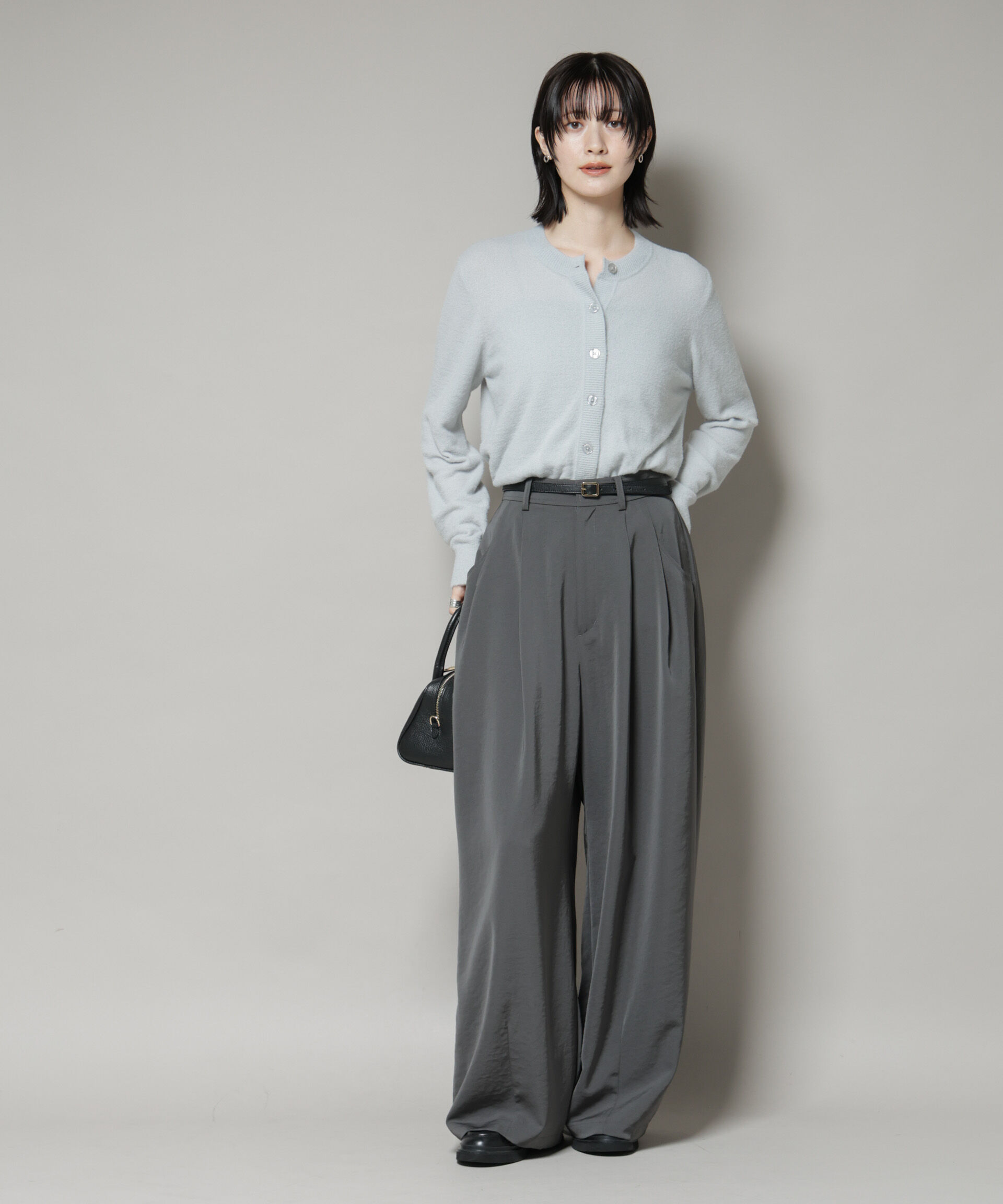 nano･universe「ミニラメシャギークルーネックカーディガン」|ニット・セーター|