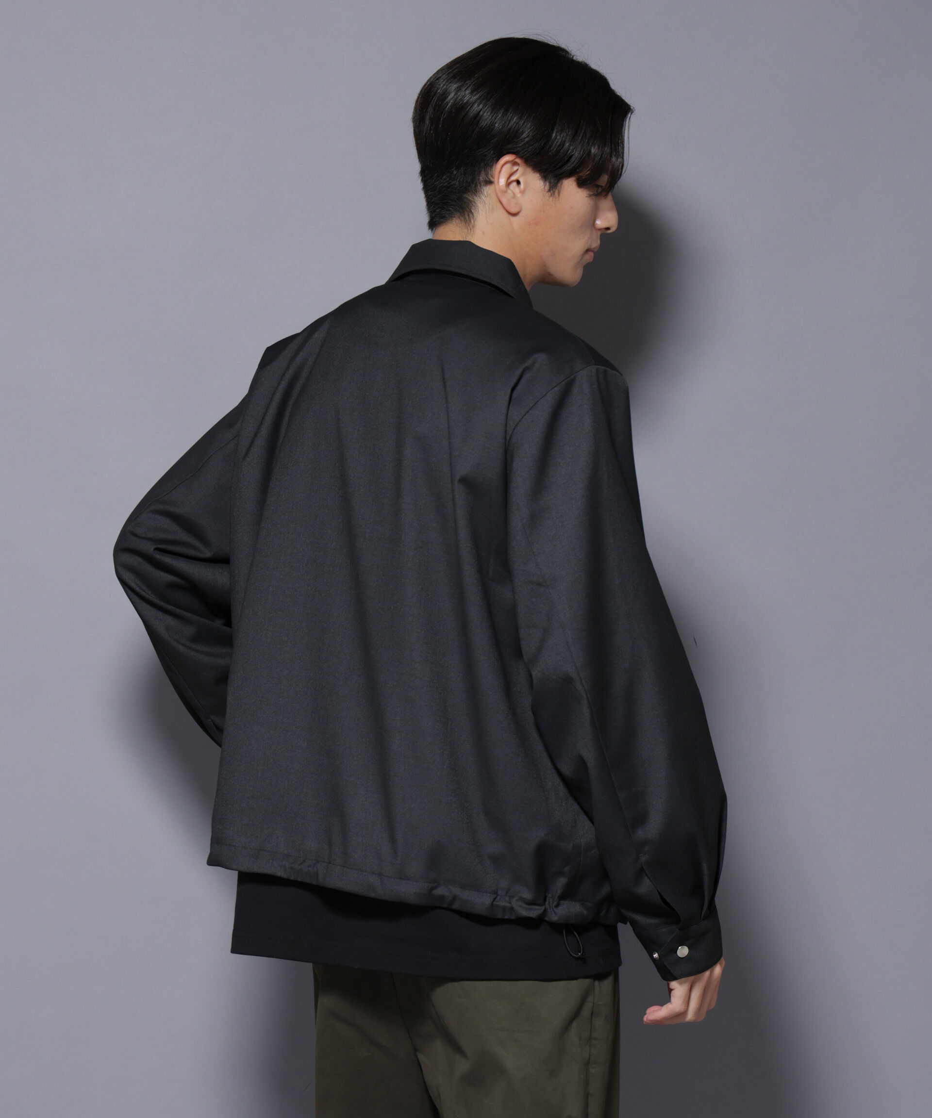 nano･universe「DELEGANTE エアリーサキソニーコーチジャケット」|ブルゾン・スタジャン|