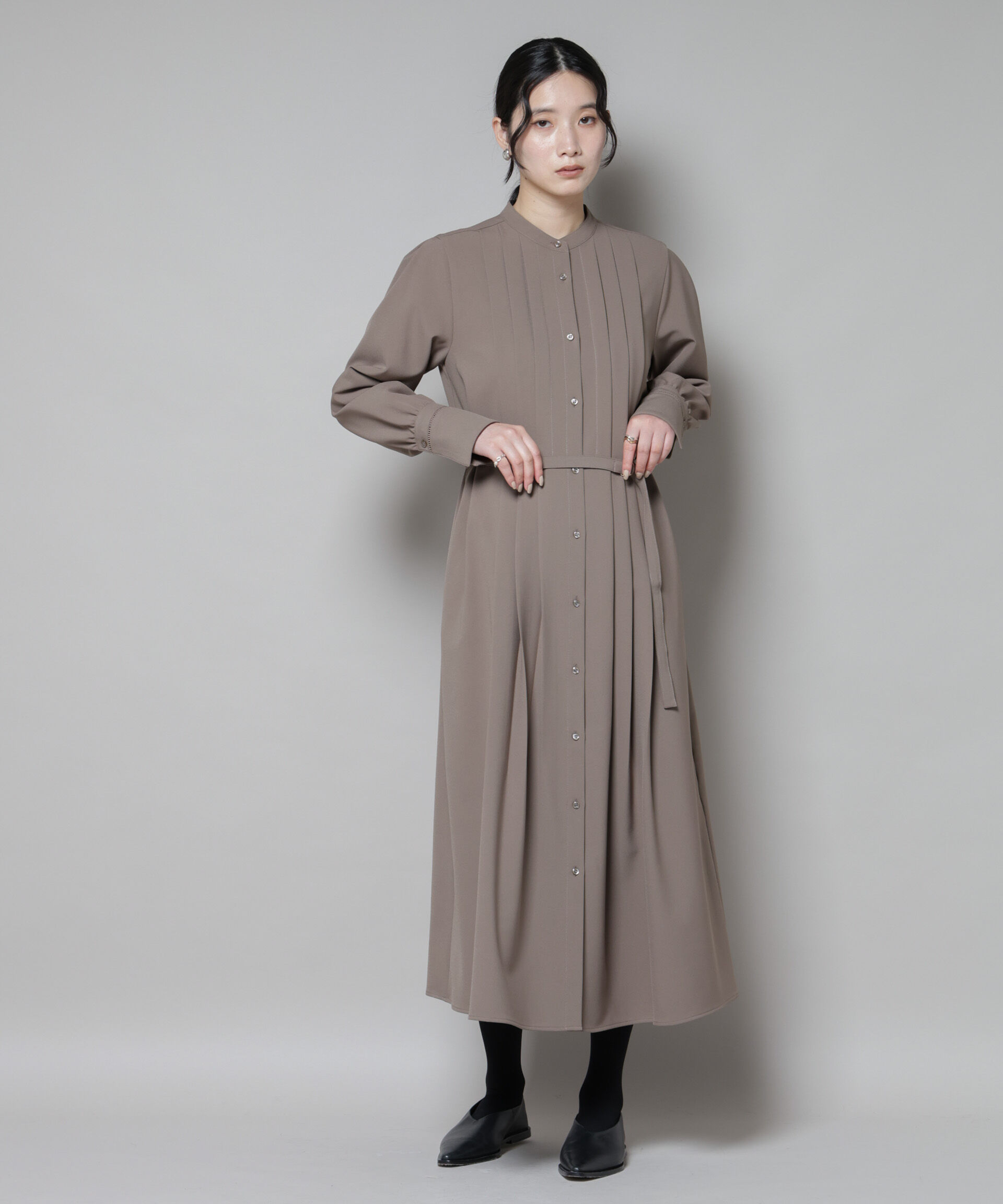 nano･universe「ダブルクロスベルト付きタックワンピース」|ワンピース|