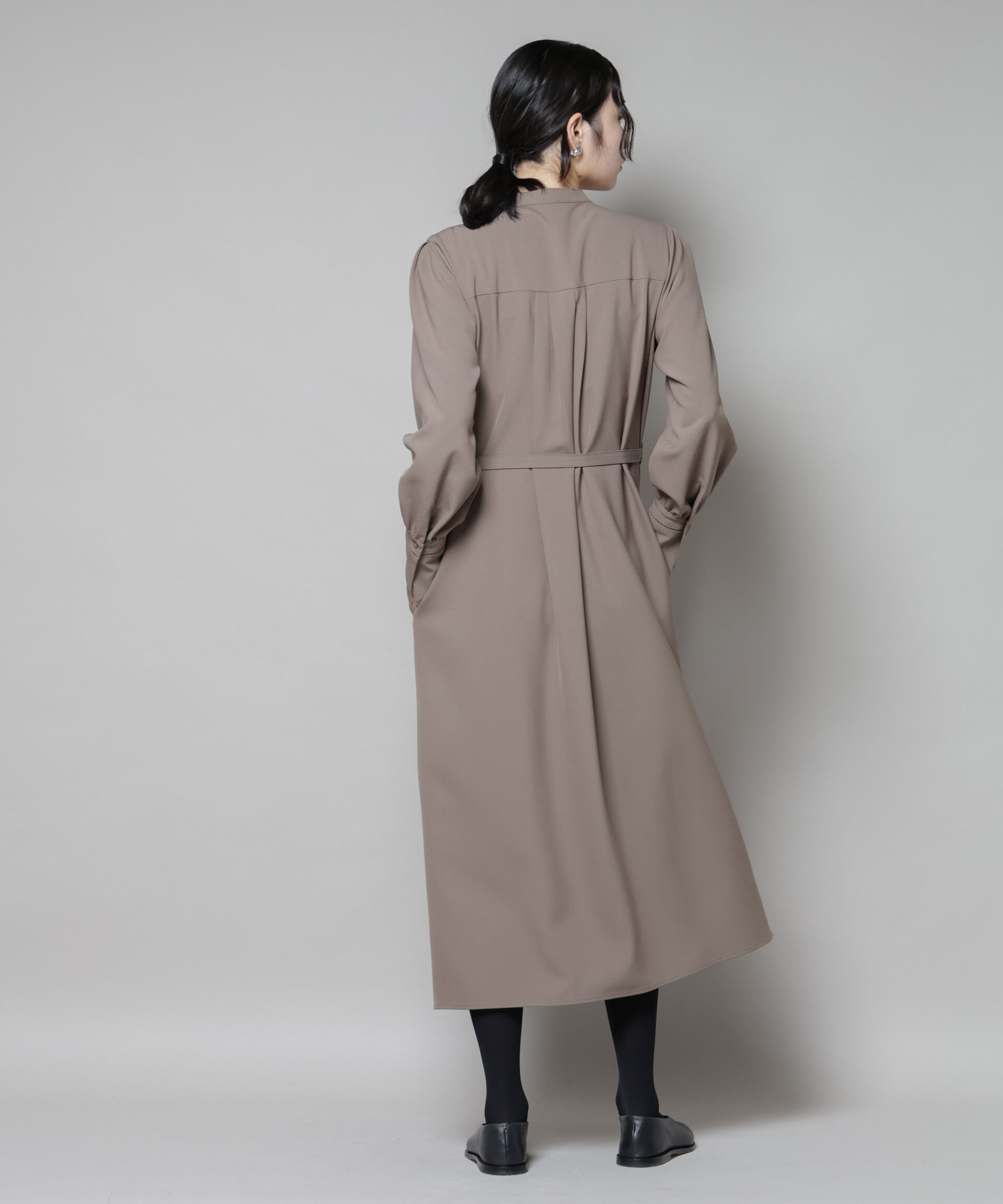 nano･universe「ダブルクロスベルト付きタックワンピース」|ワンピース|