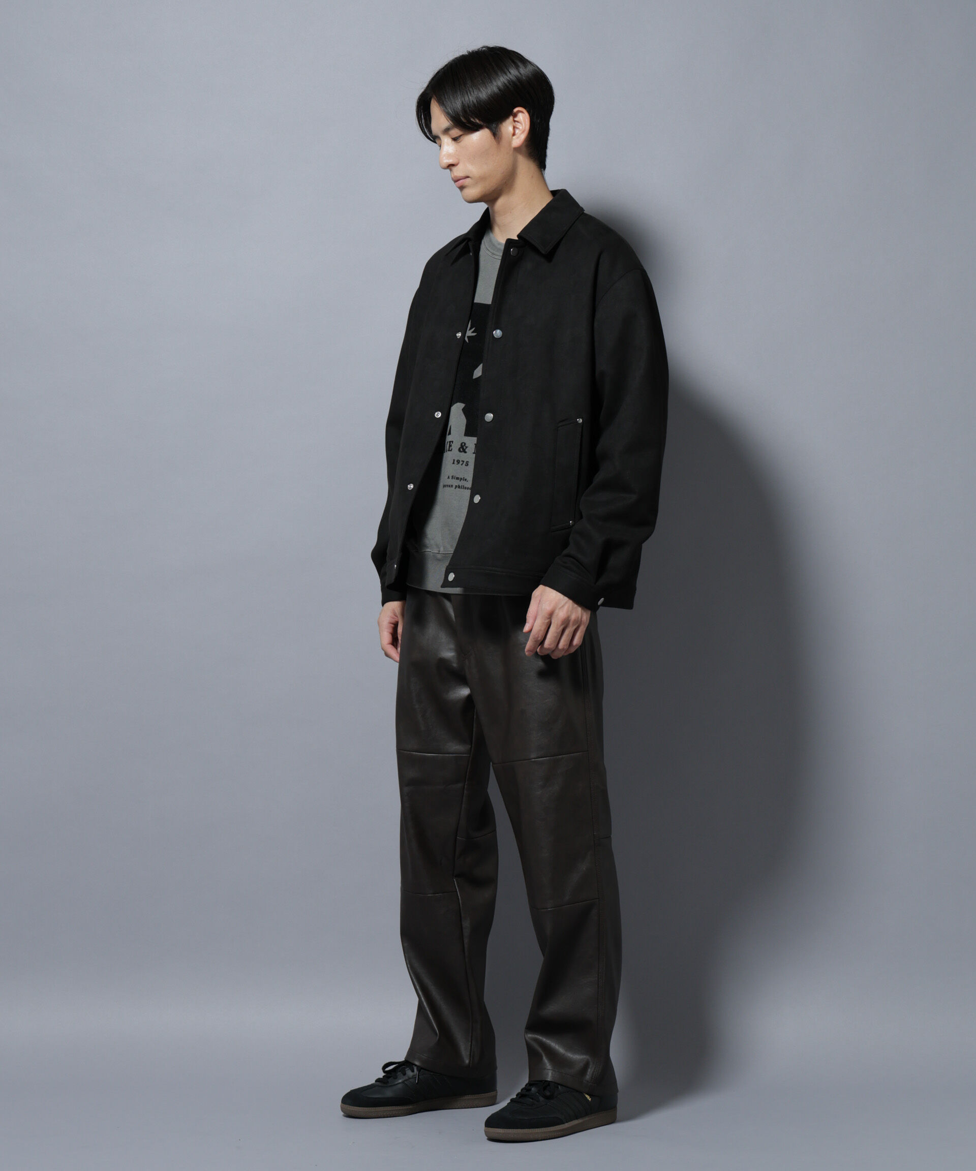 nano･universe「ヴィンテージライクフェイクレザー ダブルニーテーパードパンツ」|チノ|