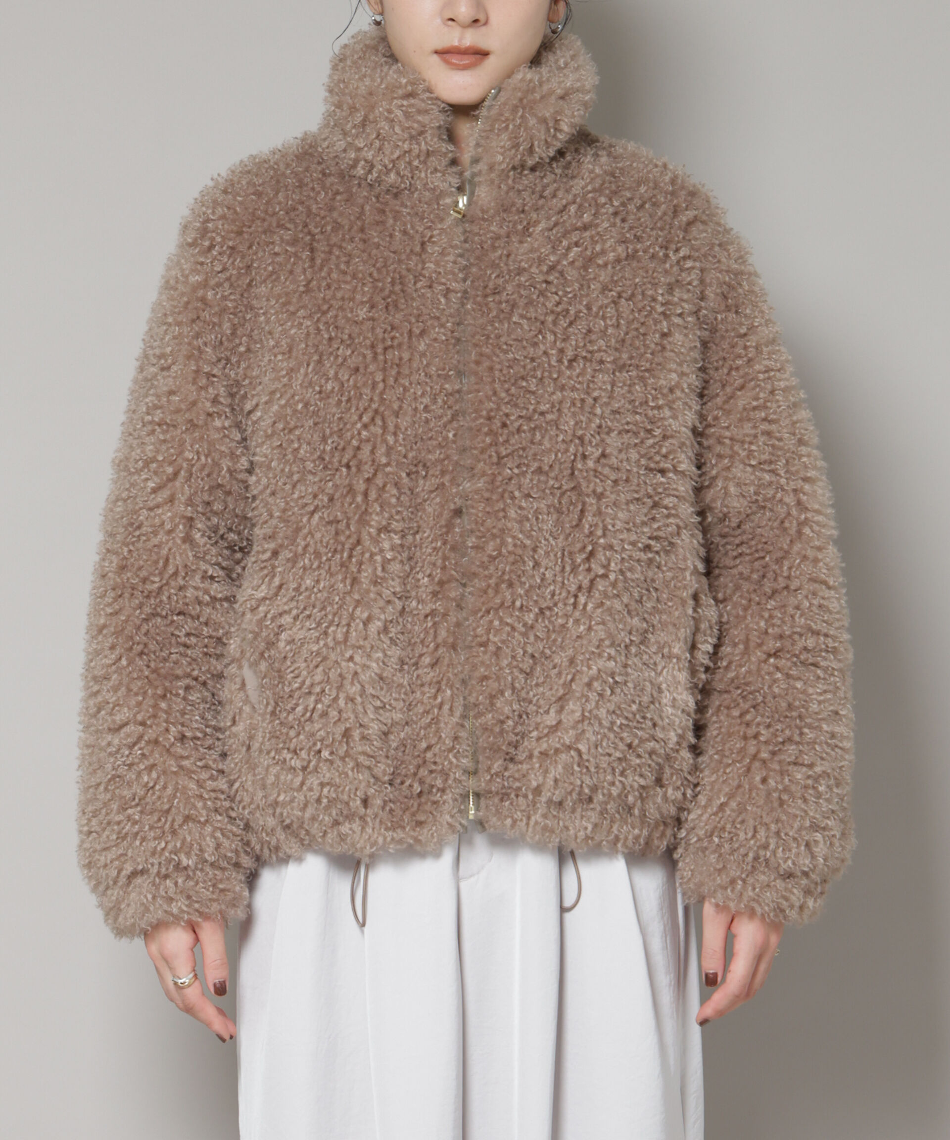 nano･universe「カーリーファースタンドブルゾン」|ブルゾン・スタジャン|