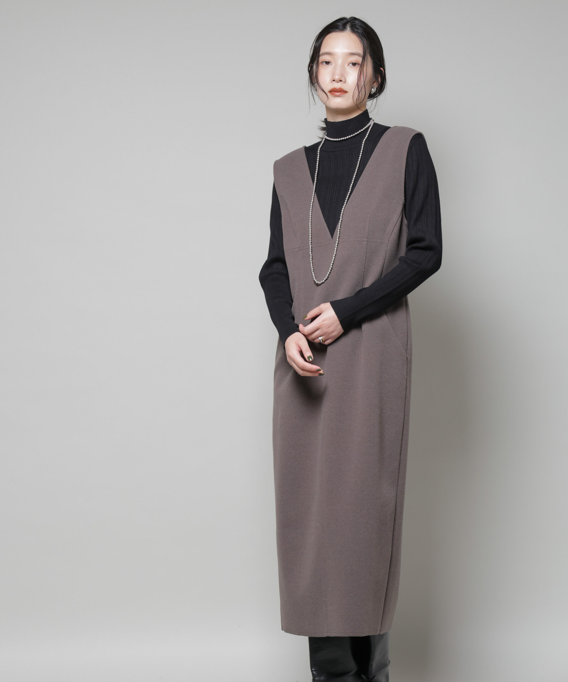 nano･universe「ニードルジャージーVネックワンピース」|ワンピース|