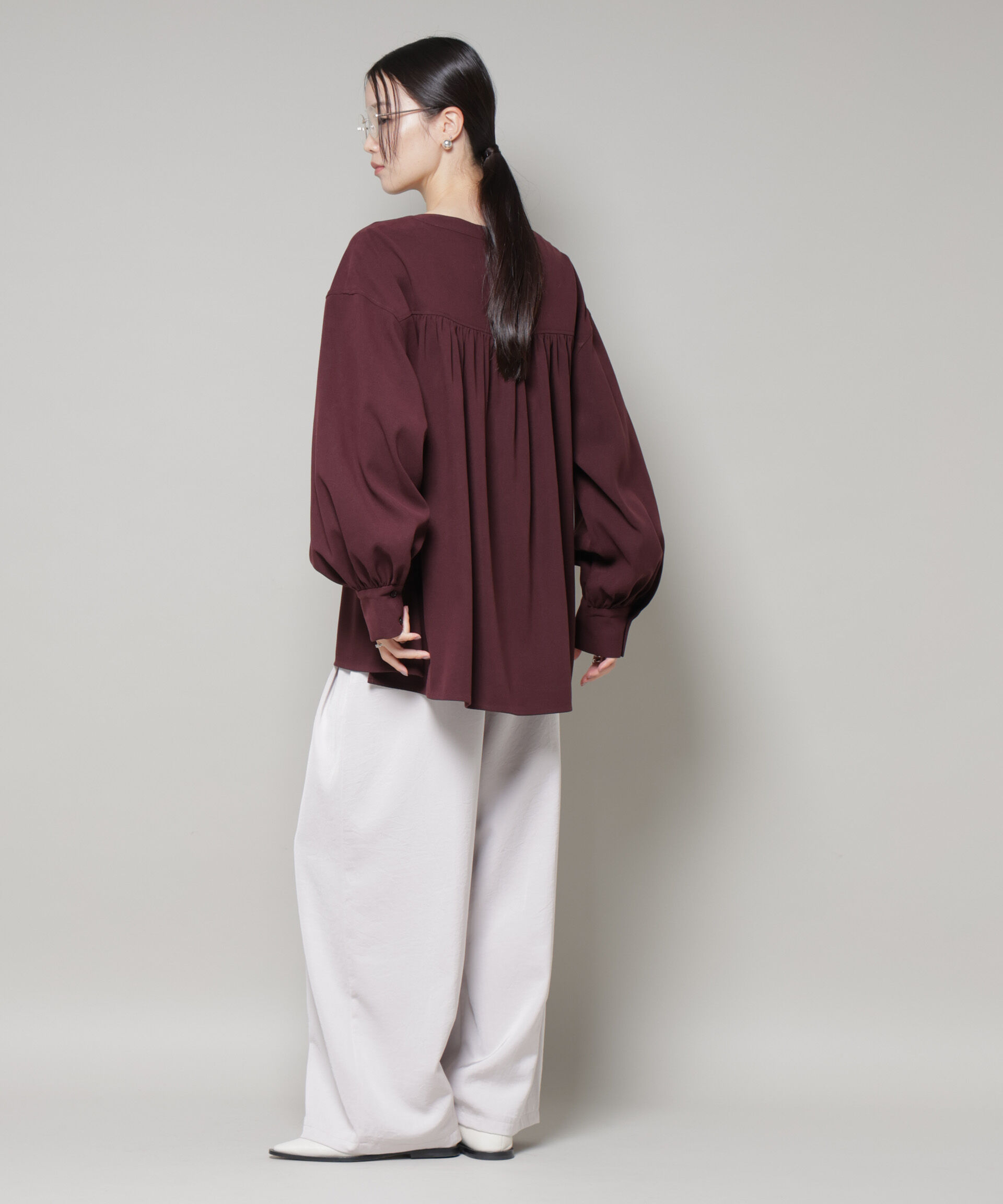 nano･universe「レースアップギャザープルオーバーブラウス」|シャツ・ブラウス|