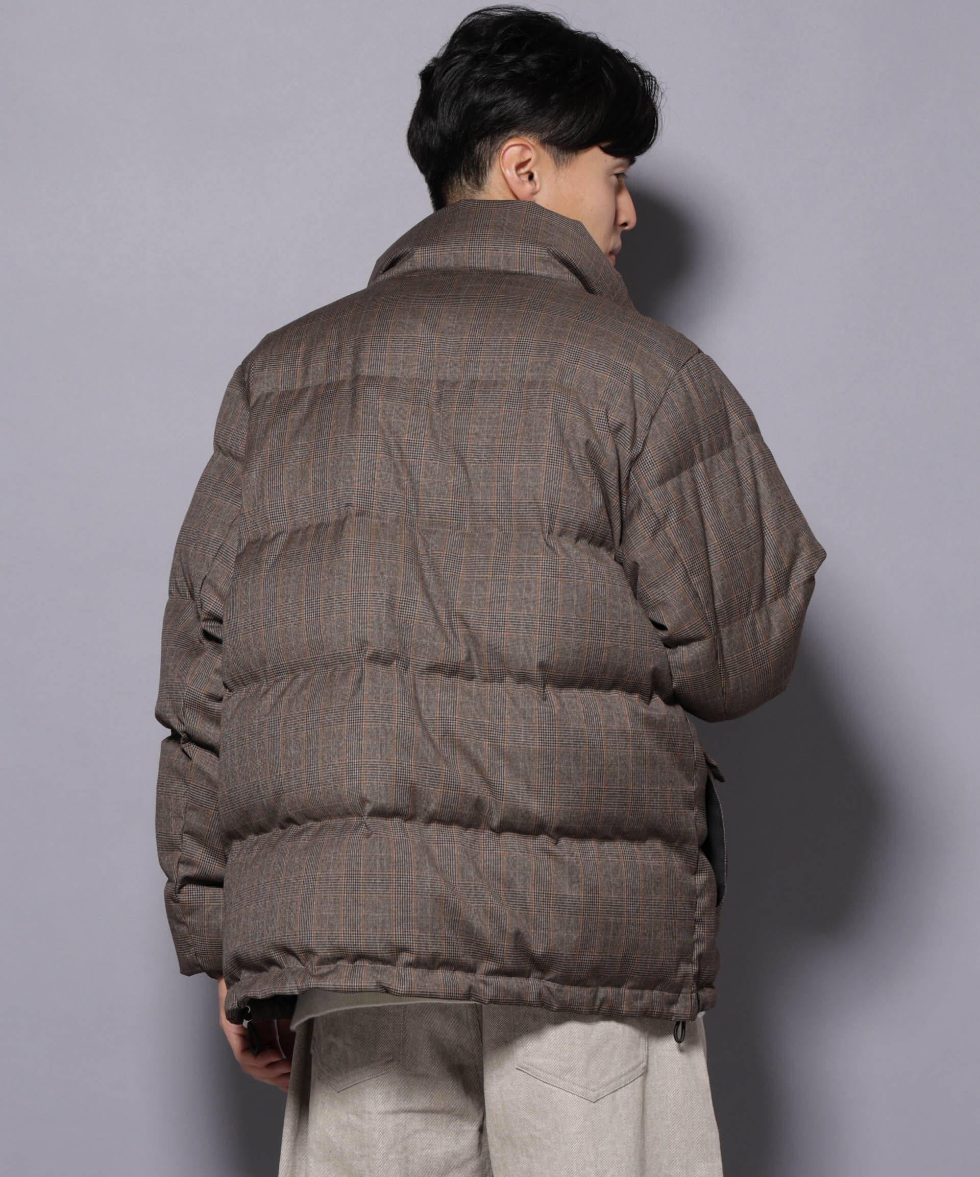 nano･universe「DELEGANTE エアリーサキソニー／グレンチェックTAIONダウンジャケット」|ダウン|