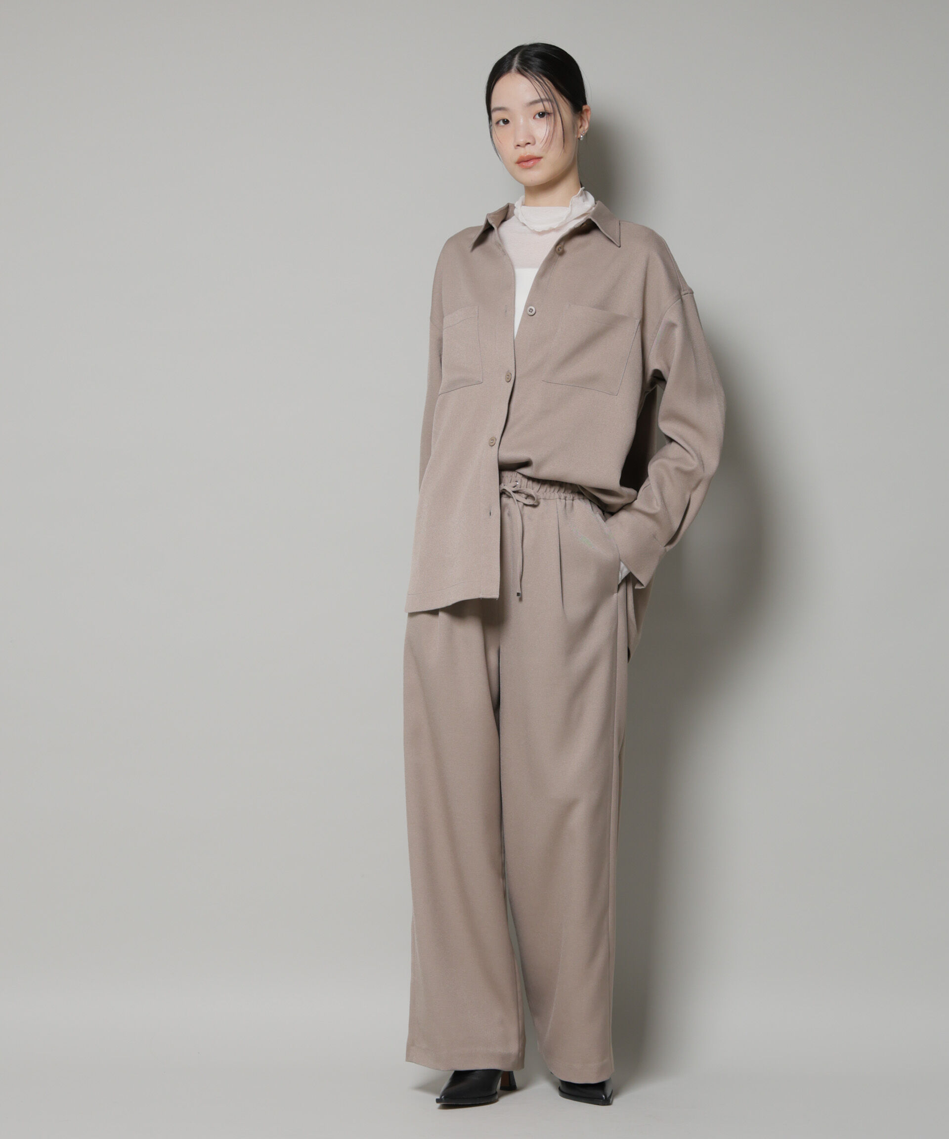 nano･universe「ｳｰﾙﾗｲｸﾎﾟﾘｴｽﾃﾙｻｲﾄﾞﾗｲﾝ切り替えﾄﾞﾛｽﾄﾊﾟﾝﾂ(」|チノ|