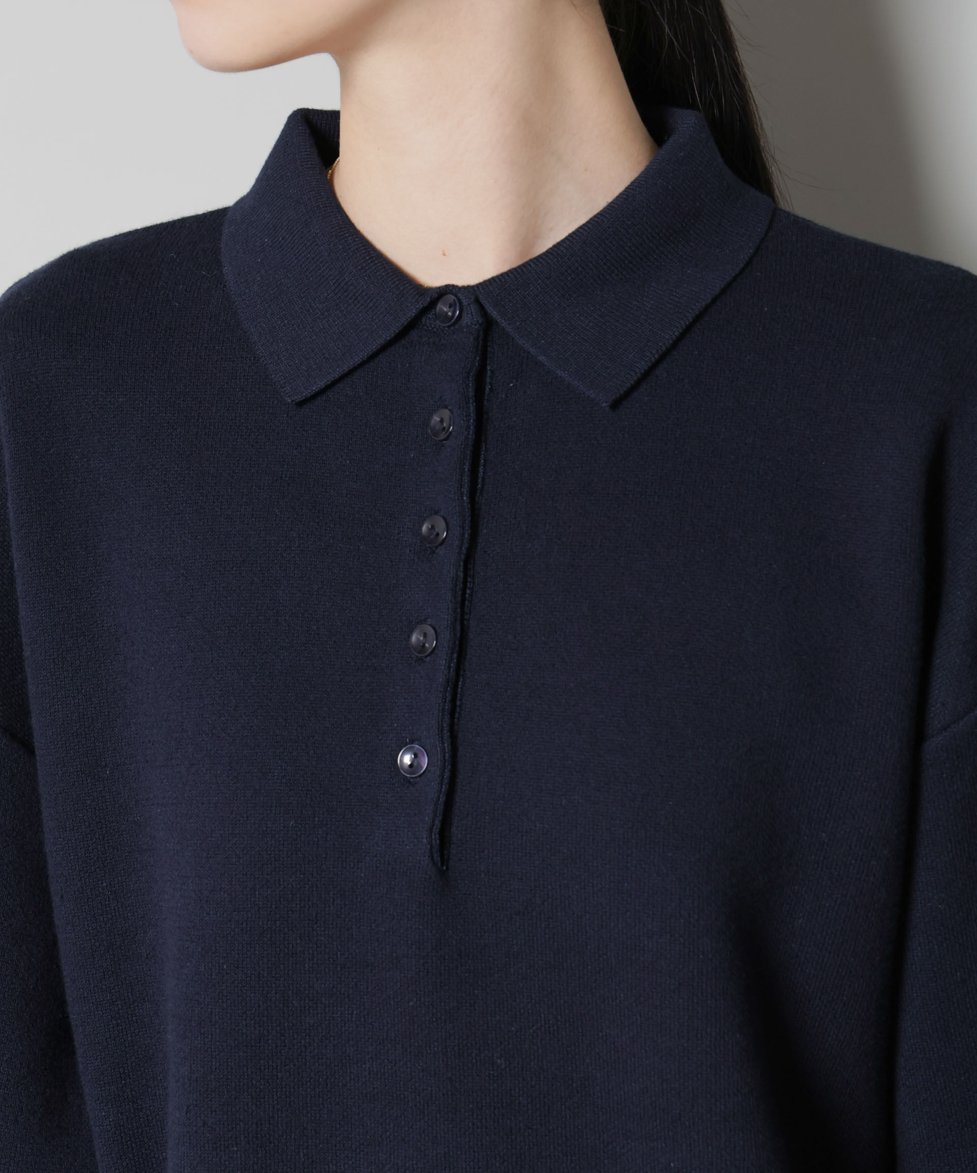 nano･universe「スウェットライク衿付きボタンニット」|ニット・セーター|