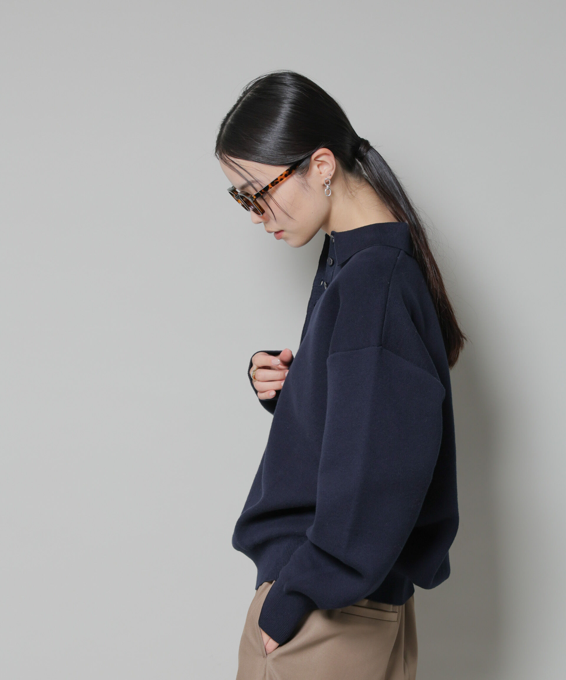 nano･universe「スウェットライク衿付きボタンニット」|ニット・セーター|