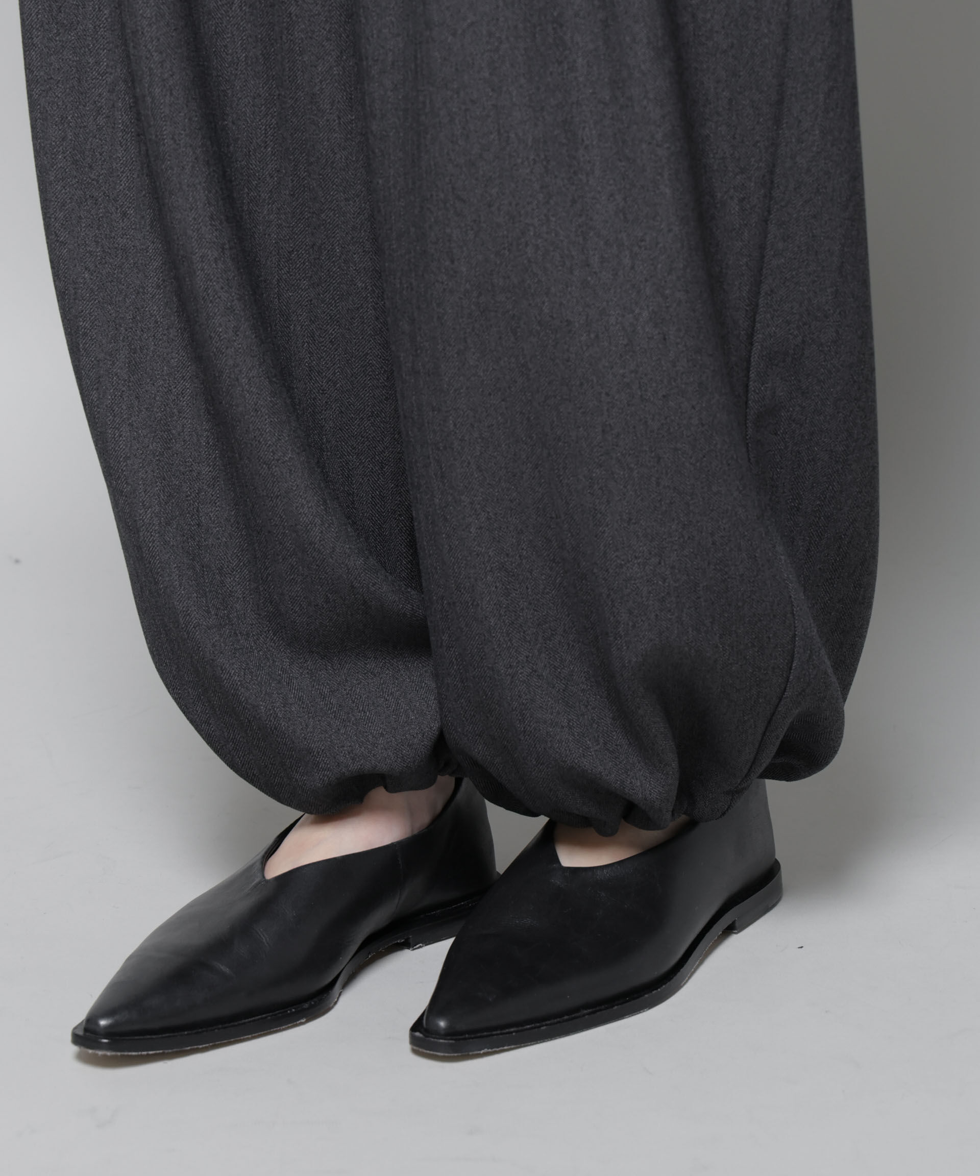 nano･universe「ヘリンボンツイードペインタードロストパンツ」|チノ|