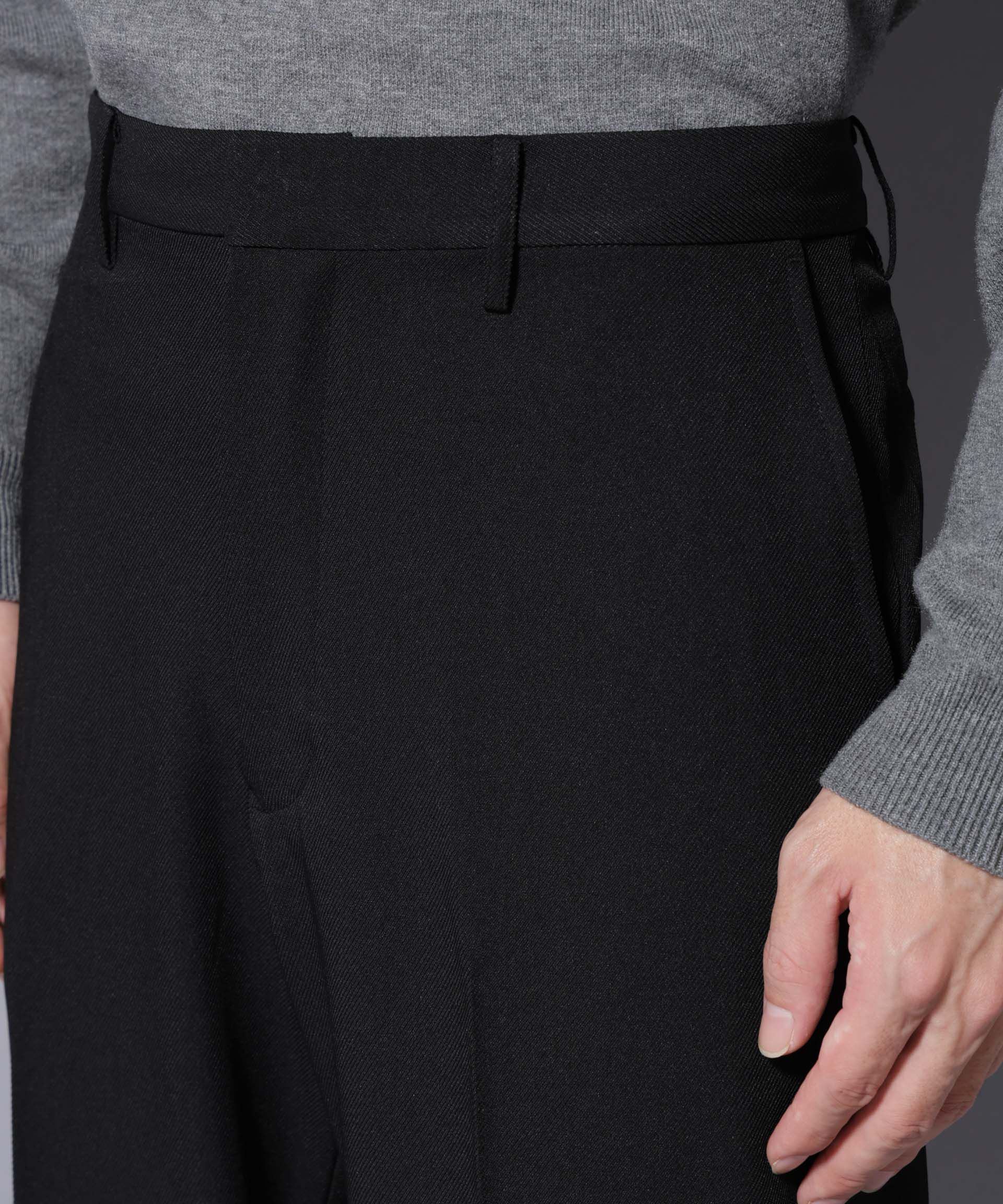 nano･universe「テクノギャバトラウザーズ」|チノ|