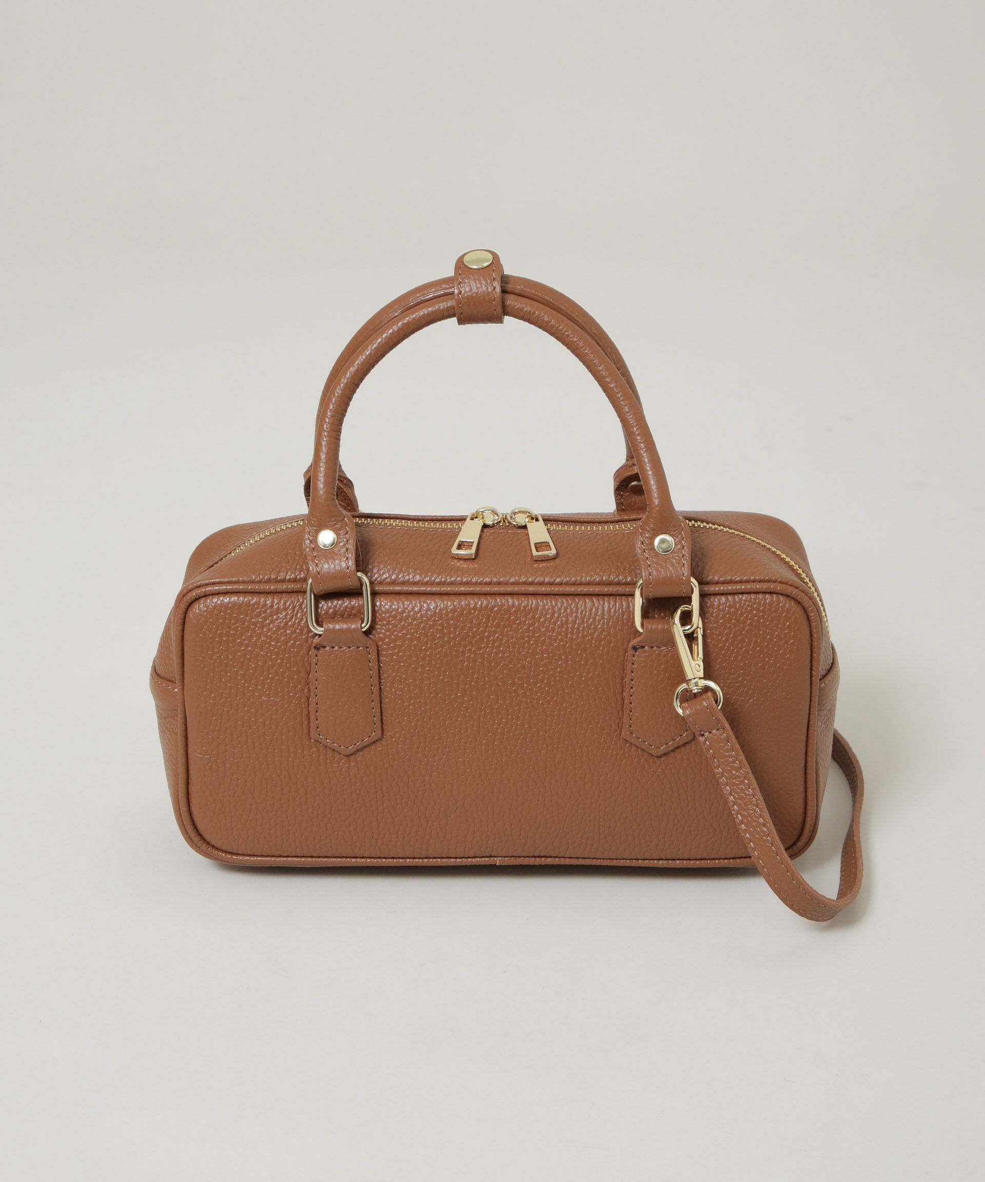 nano･universe「AULENTTI/レザー2WAYスクエアボストン」|ショルダー・メッセンジャー|ブラウン