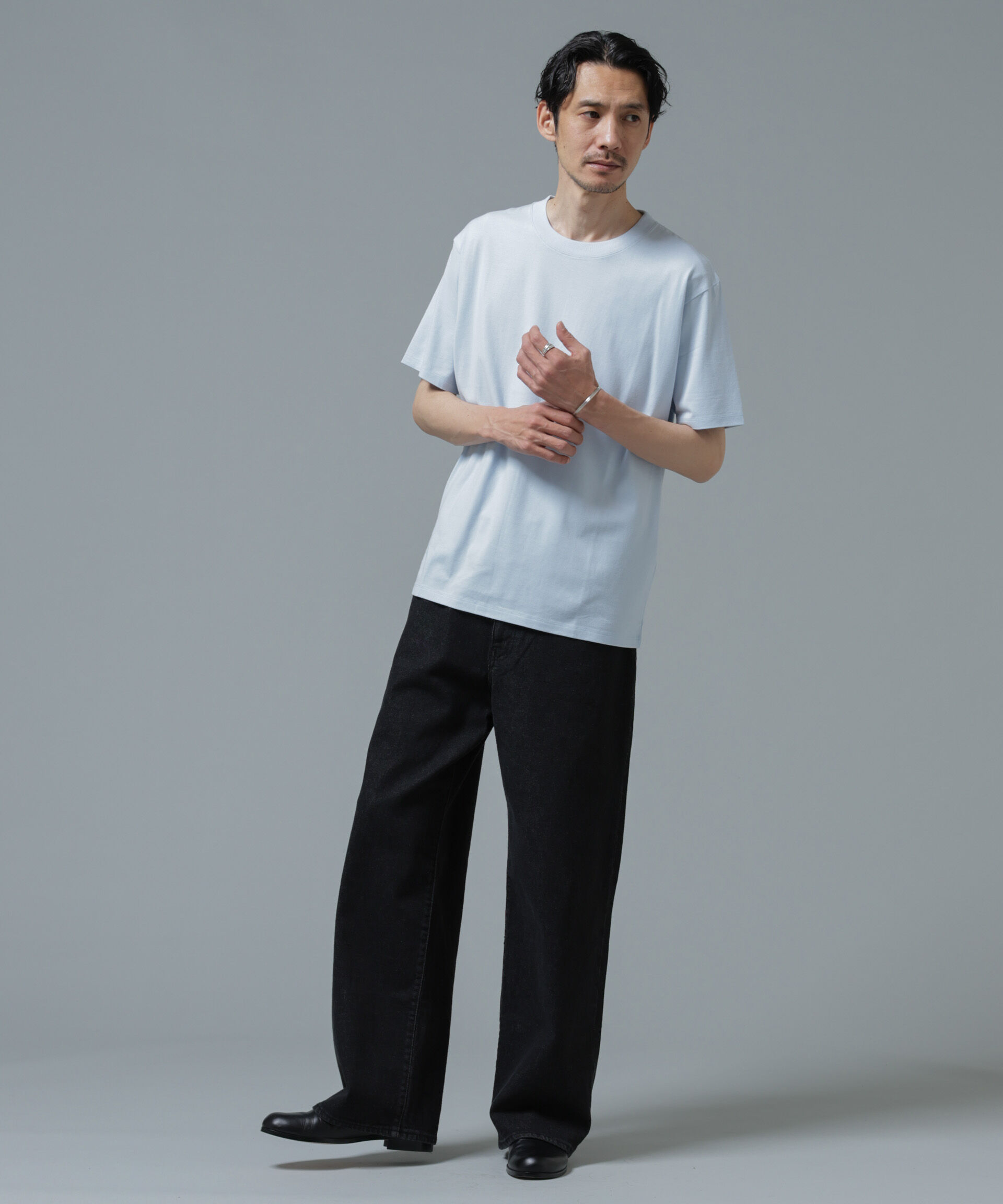 nano･universe「Anti Soaked(R) 汗染み防止 ライトウェイト 5.6oz ミドルシルエットTシャツ」|Tシャツ・カットソー|