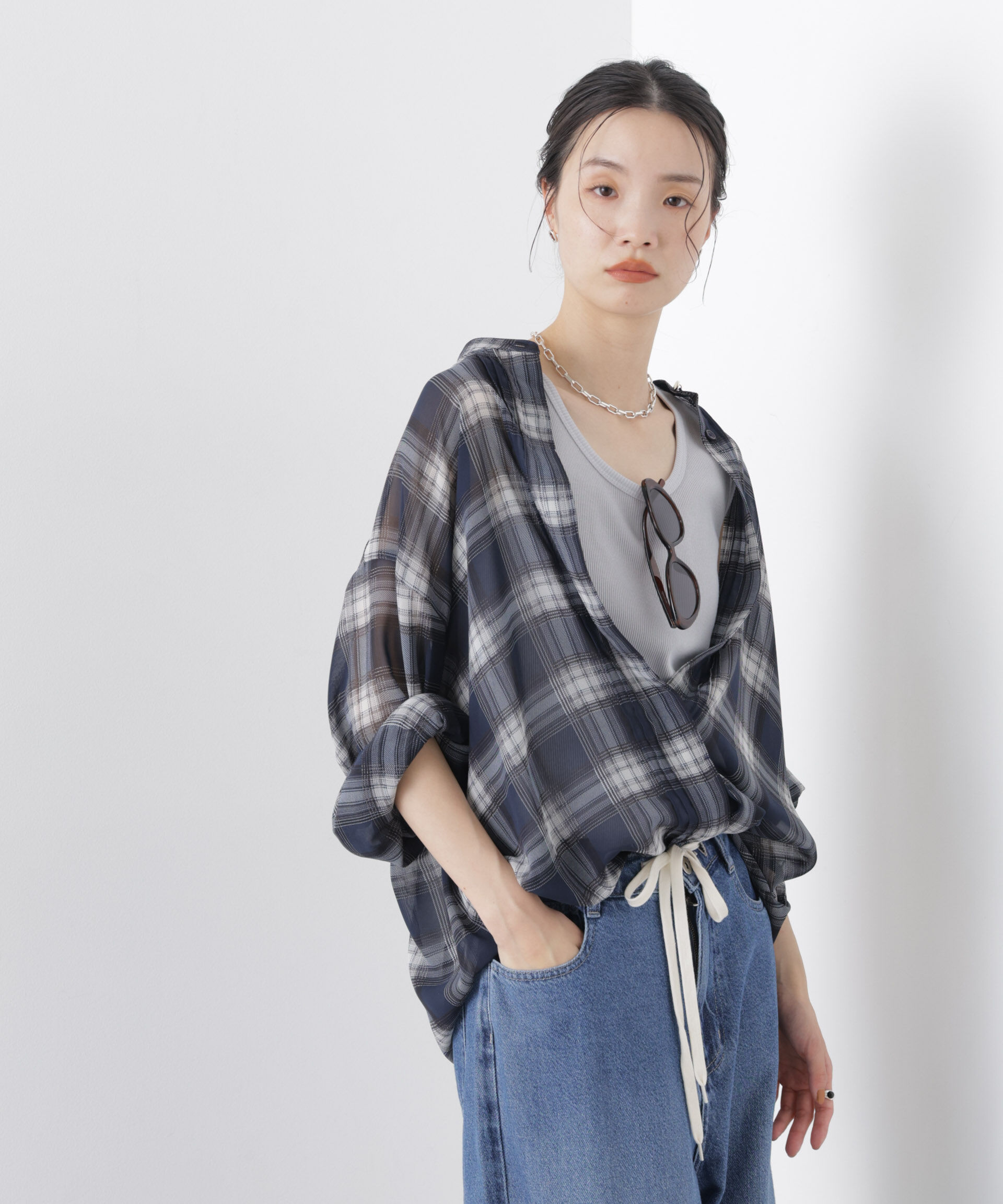 nano･universe「シアーチェックプリントピンタックスタンドカラーブラウス」|シャツ・ブラウス|