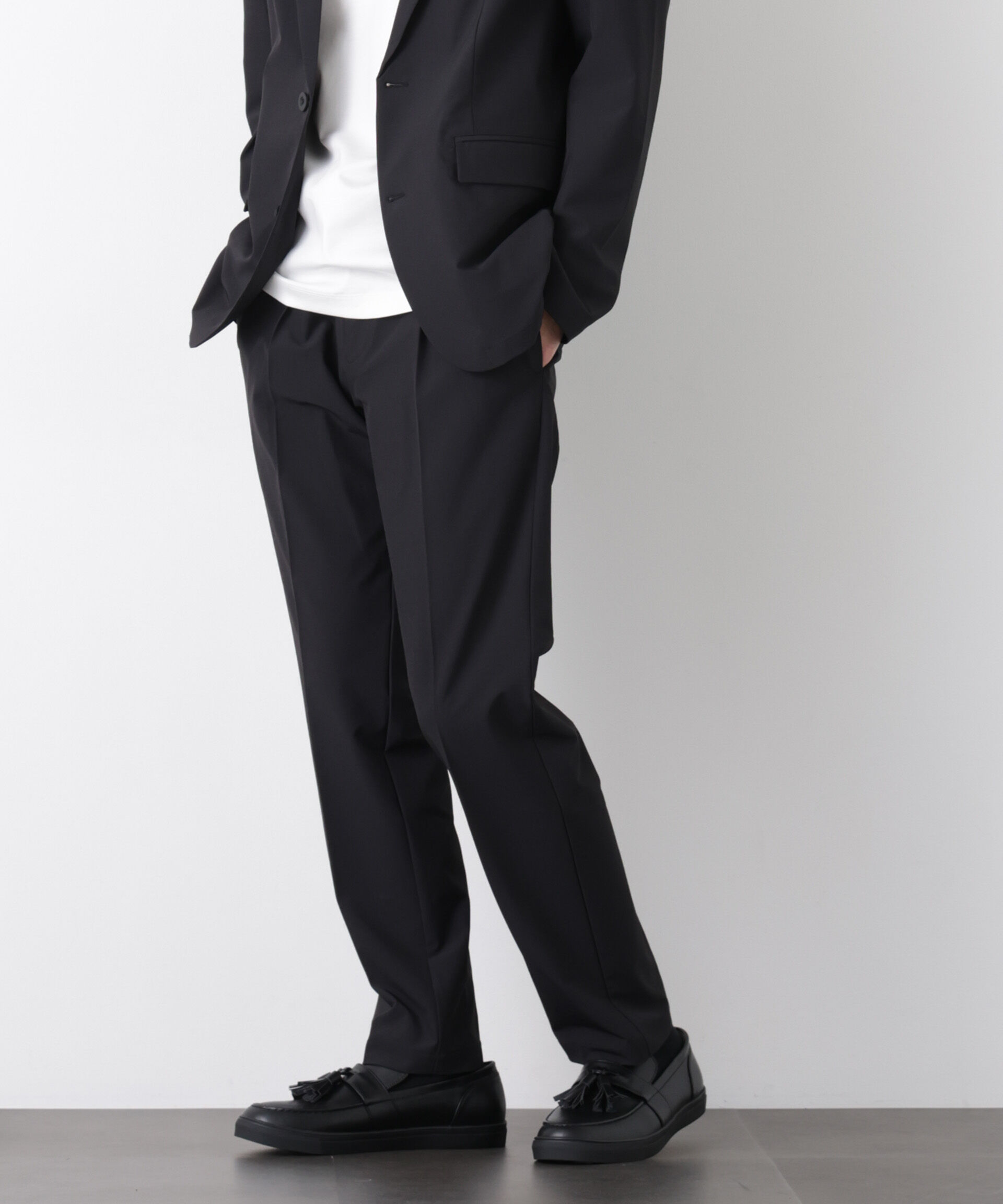 nano･universe「ライトウェイトストレッチ スラックス（セットアップ可）」|チノ|ブラック