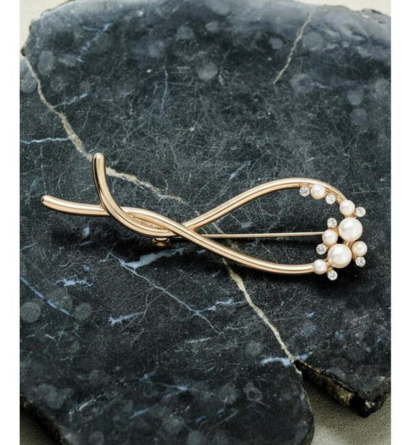 ANY SIS「パール調ツイスト ブローチ」|ブローチ・コサージュ|ゴールド