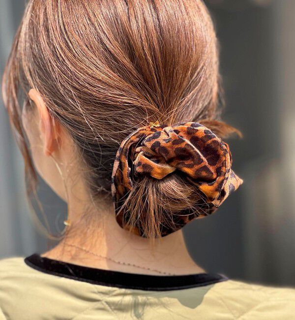 NOLLEY'S「【NOLLEYS GOODS】 ハートレオパード柄シュシュ」|ヘアゴム・シュシュ|