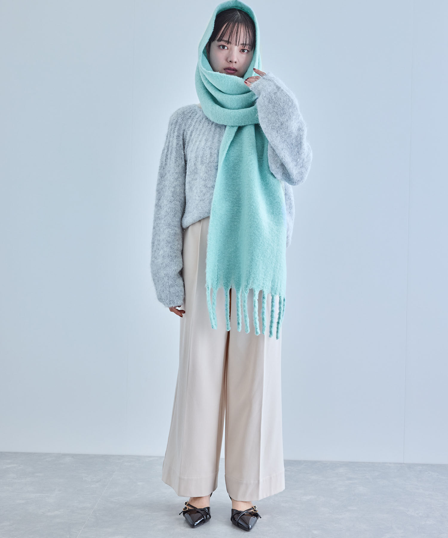 VIS「【リサイクルポリ】ふわふわ太フリンジマフラー」|マフラー|