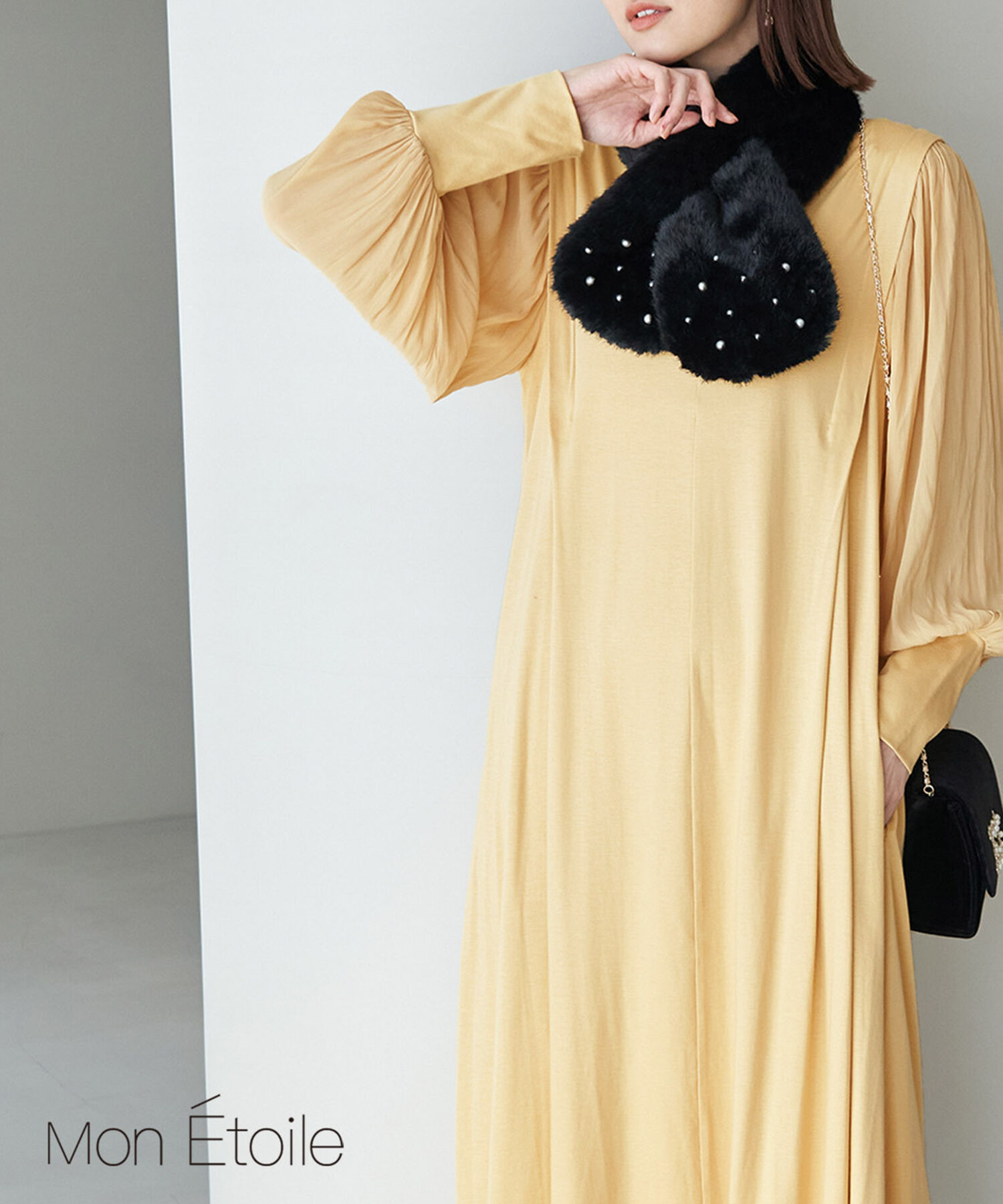Rope&rsquo;Picnic「【一部店舗限定】【Mon E&rsquo;toile/モンエトワール】スムースコンビジャージタックDRESS」|ドレス|イエロー系(81)