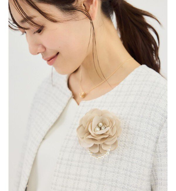 ROPE PICNIC PASSAGE「パール&times;サテンフラワーコサージュ」|ブローチ・コサージュ|