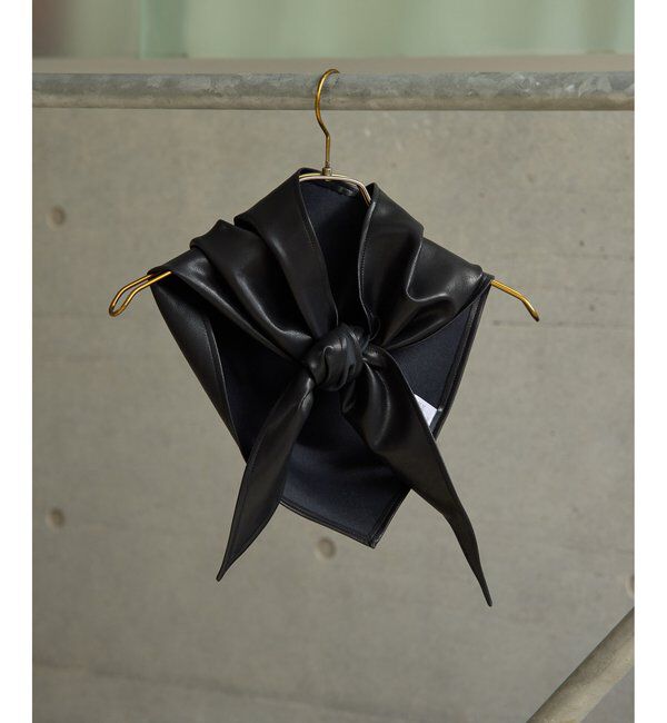 THE PAUSE「【THE PAUSE】フェイクレザースカーフ」|バンダナ・スカーフ|ブラック