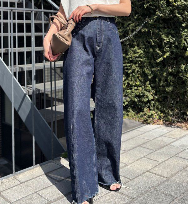  「【累計販売2.４万本】ブルージュデニム」|デニム|