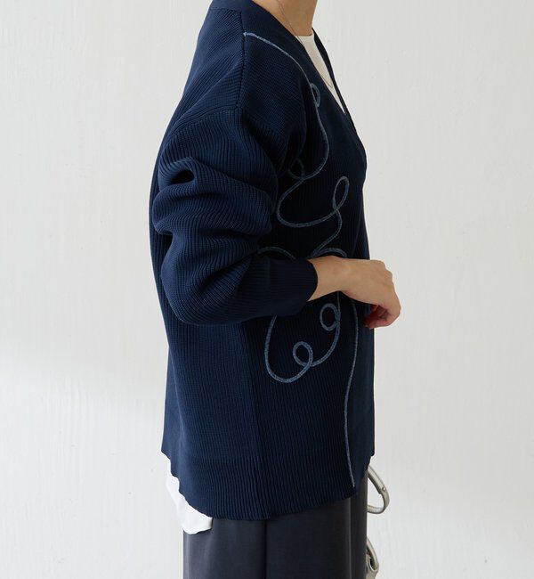  「コード刺繍深Vニット」|ニット・セーター|