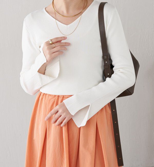  「リブ切替Vネックニット」|ニット・セーター|オフホワイト