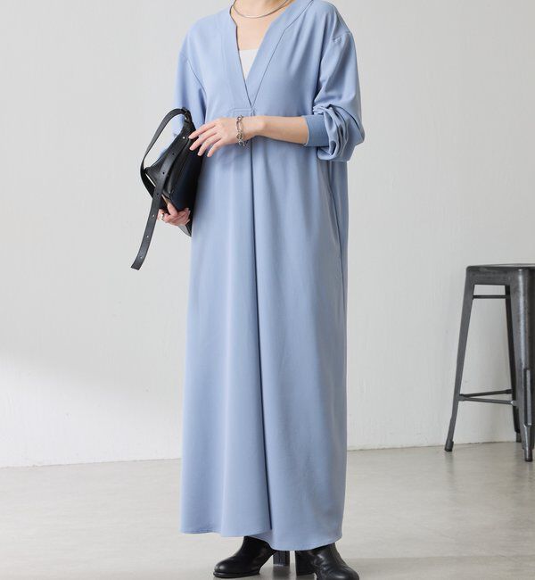  「【高機能素材】ジャージVネックワンピース/セレモニー」|ワンピース|