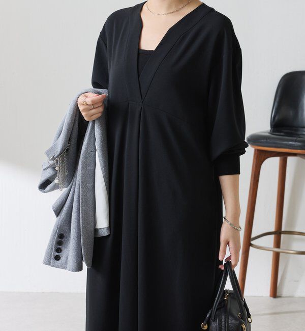  「【高機能素材】ジャージVネックワンピース/セレモニー」|ワンピース|