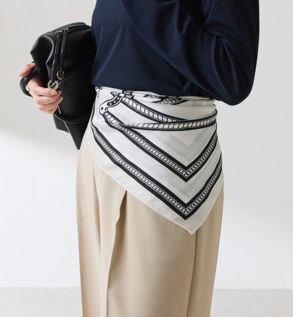  「【PAPILLONNER/パピヨネ】チェーン&ホースシュー柄スカーフ」|マフラー|