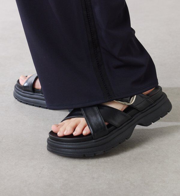  「【PAPILLONNER/パピヨネ】ベルトクロスサンダル」|その他|