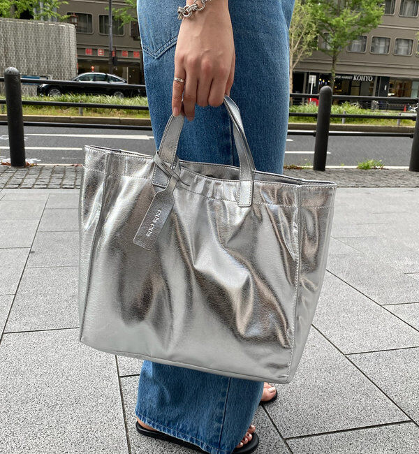  「【新色追加】【WEB限定】 ソフトメタリックショッパー」|トートバッグ|
