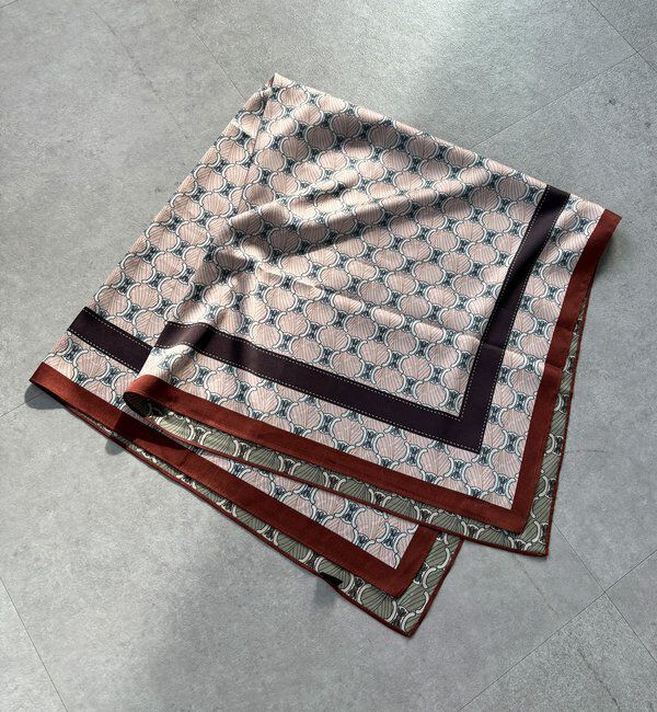  「【WEB限定】リバーシブル幾何柄スカーフ」|マフラー|ブラウン