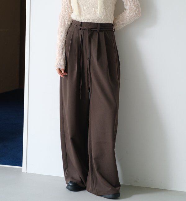  「【新色追加/2サイズ展開/裏地無し】ピンストライプスラックス」|チノ|