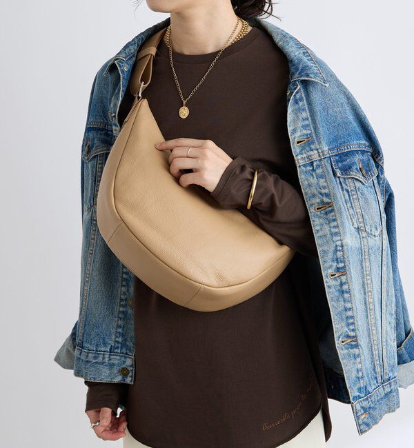  「【軽量◎】カーブレザーショルダーバッグ」|クラッチバッグ|