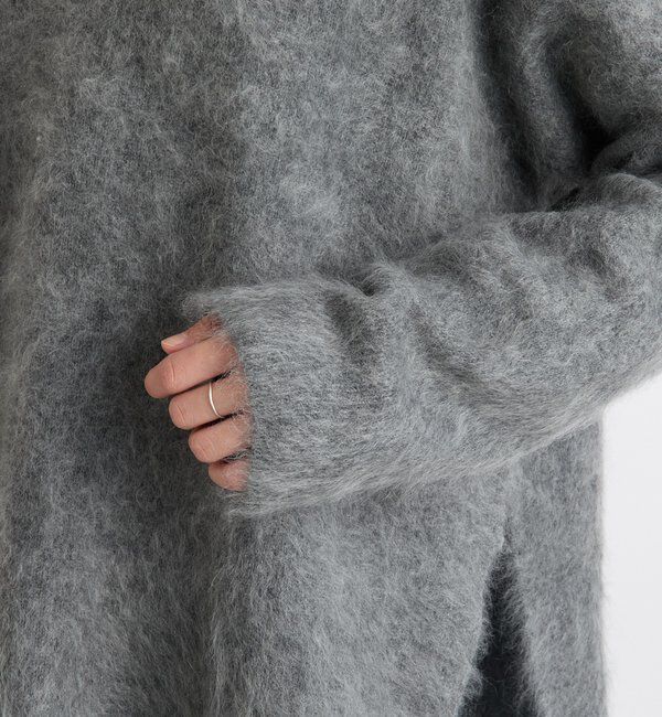  「【ヘアリーな質感】起毛ウールサイドスリットニット」|ニット・セーター|