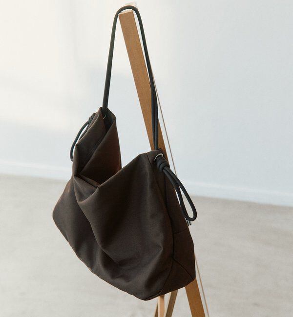  「【A4サイズ対応】メッシュワンハンドルトートバッグ」|クラッチバッグ|ブラウン