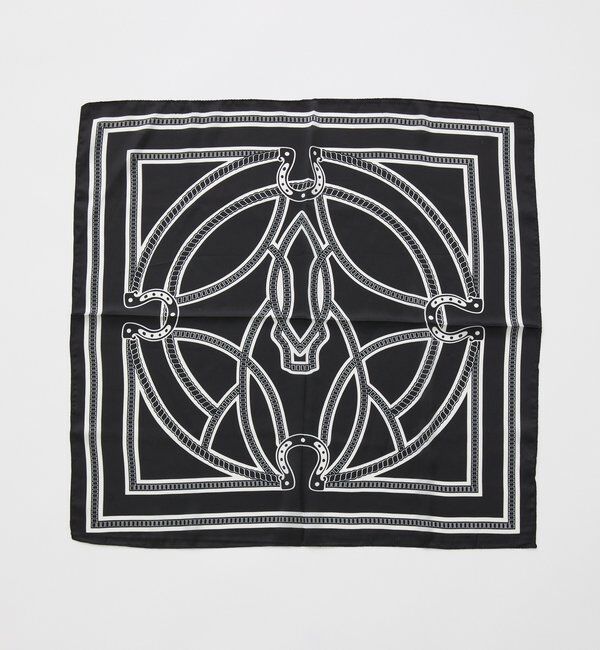  「【スタイリングのアクセントに】チェーン柄スカーフ」|バンダナ・スカーフ|