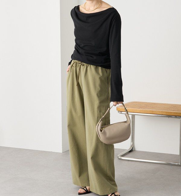  「【ワンショルやオフショルにも】ネックコンシャスカットソー」|Tシャツ・カットソー|