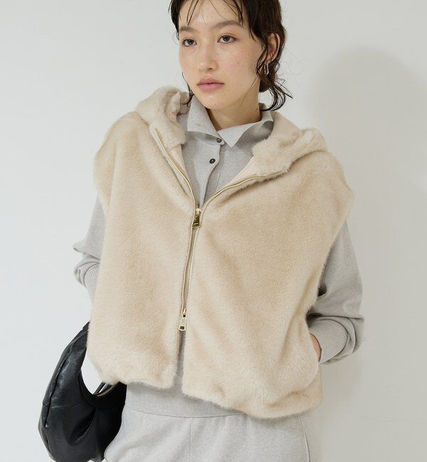  「【プラスワンで着映え！】フーディーファーベスト」|ベスト・ジレ|