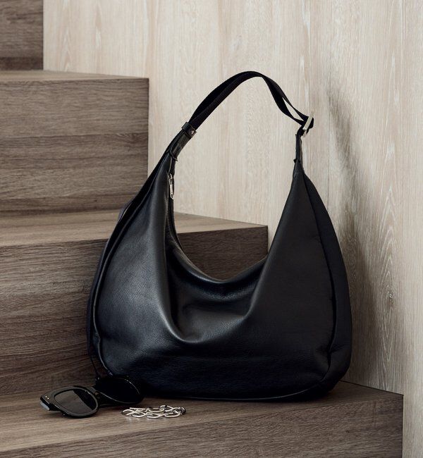  「ソフトレザーラウンドビッグショルダーバッグ」|ショルダー・メッセンジャー|