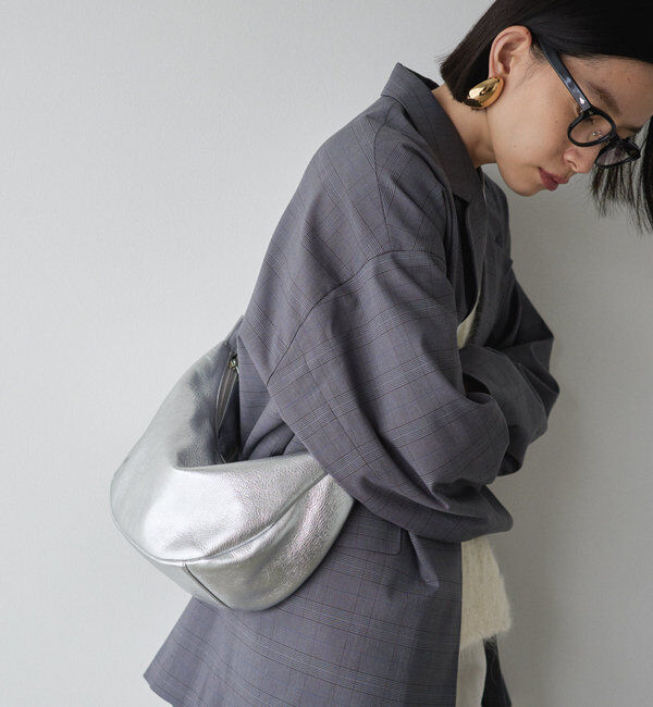  「ソフトレザーラウンドショルダーバッグ［silver］」|ショルダー・メッセンジャー|