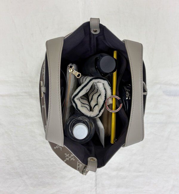  「エンボスモノグラム2WAYタウントートバッグ」|トートバッグ|