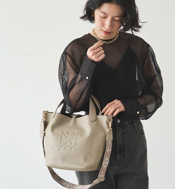  「エンボスモノグラム2WAYタウントートバッグ」|トートバッグ|