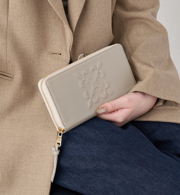  「エンボスモノグラム多機能ウォレット」|財布|