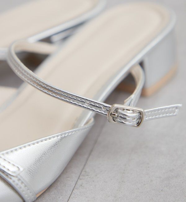  「ポインテッドトゥストラップパンプス」|パンプス|